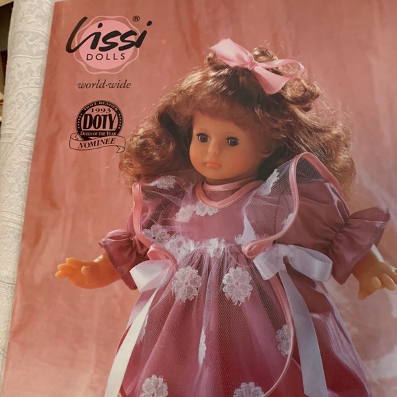 LISSI DOLL LENA LIMITED EDITION VINTAGE German doll. - Picture 6 of 10